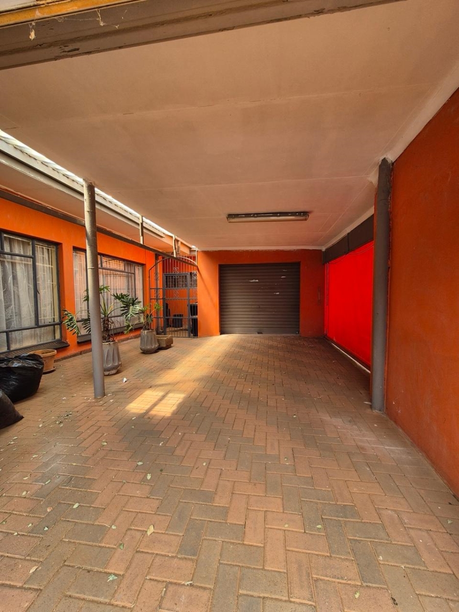 3 Bedroom Property for Sale in Manzil Park North West